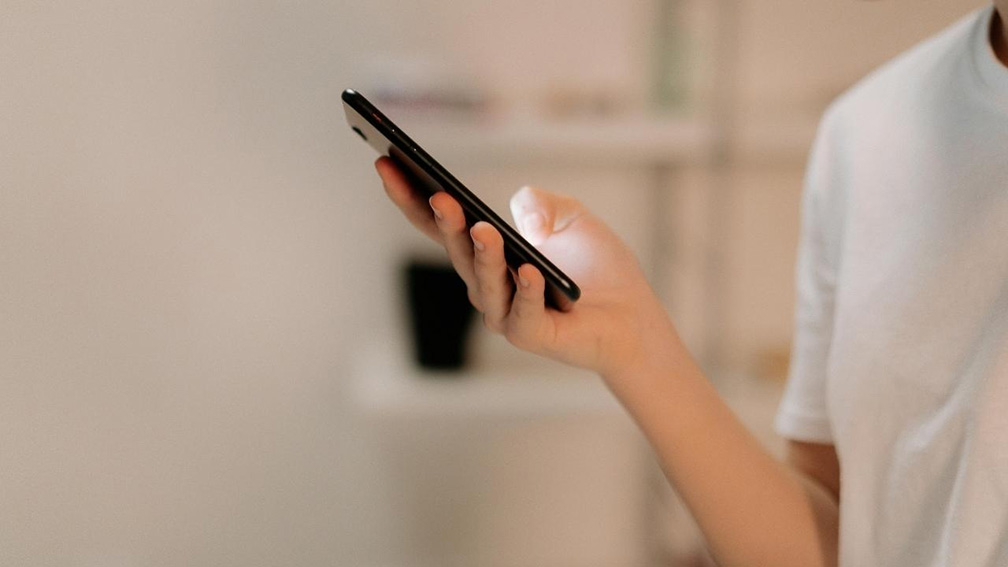 3 Phone virus web