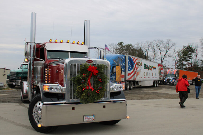 Answer the call: Carriers, drivers needed to help Wreaths Across America ‘move the mission’ for 2026