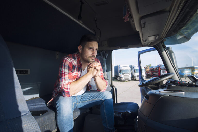 Driver shortage and turnover outpace economic concerns in 2026 Carrier Survey