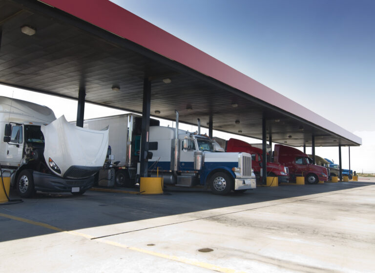 DAT: Reefer spot rate climbs 9 cents to $3.59 as diesel jumps 37 cents