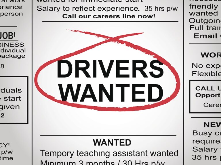Transportation sector unemployement rate falls in August