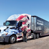 As a company, Sharp works to honor the nation’s military. The carrier is a proud supporter of the Vietnam Veteran Memorial Fund’s The Wall That Heals program. (Courtesy: Sharp Transportation) Wall That Heals 2