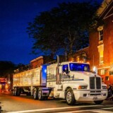 This 1995 Kenworth T600 takes part in the 2024 Kenworth Truck Parade. (Courtesy: Kenworth) 2024 Kenworth Truck Parade