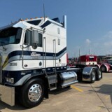 Matt Schleuger took home first place in the Working Truck: Cabover category with “Not Daddy’s Money,” a 1993 Kenworth K100E. (Linda Garner-Bunch/The Trucker)
