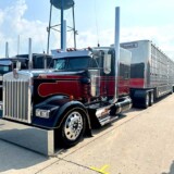 Maylon Unruh took home first place in the Working Truck: 2018-2010 Combination category with a 2017 Kenworth W900 and a 2024 Wilson livestock trailer. (Linda Garner-Bunch/The Trucker)