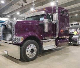 999 International 9900, Charlie Downs of Delhi, Iowa